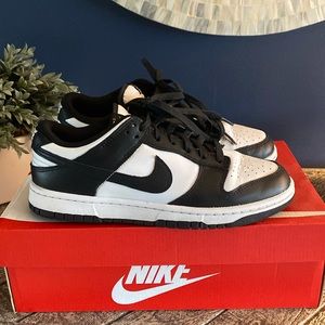 Nike Dunks - Panda